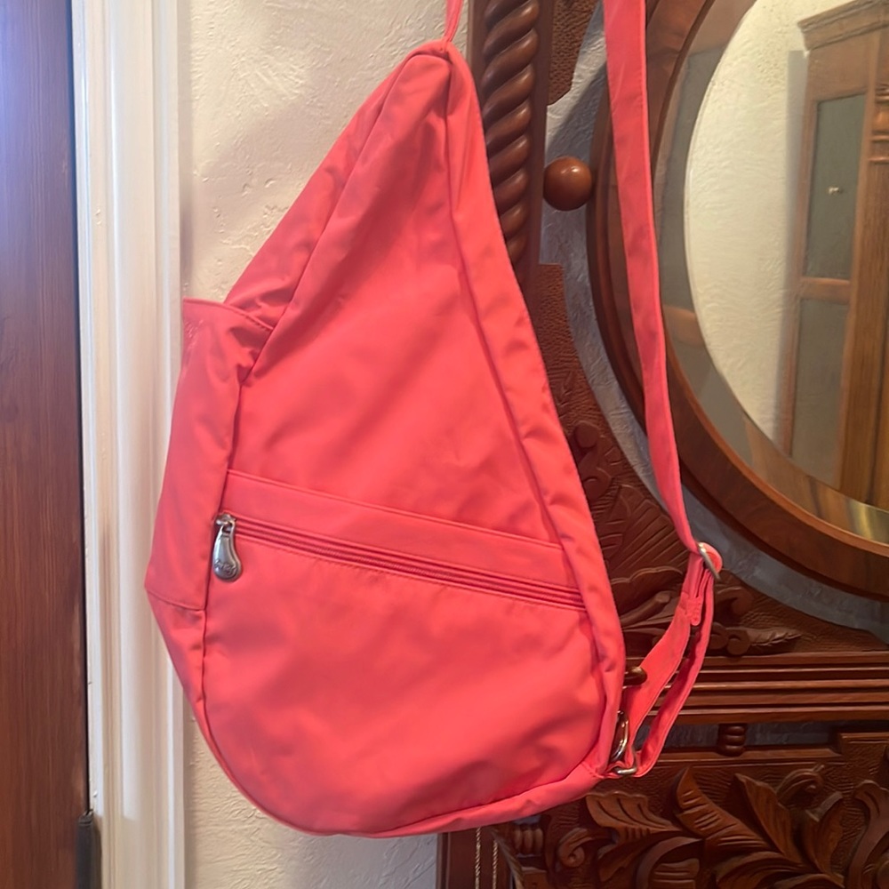 Ameribag Coral sling with tons of pockets